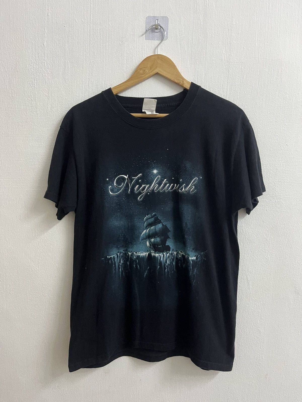 Band Tees Nightwish Size US L / EU 52-54 / 3 - 1 Thumbnail