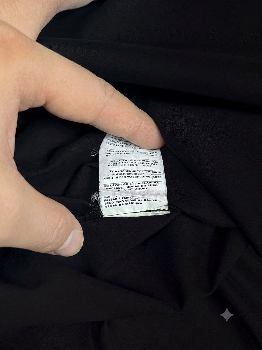 Emporio Armani Emporio Armani Made In Tunisia Vintage Pleated Shirt Size US L / EU 52-54 / 3 - 8 Thumbnail