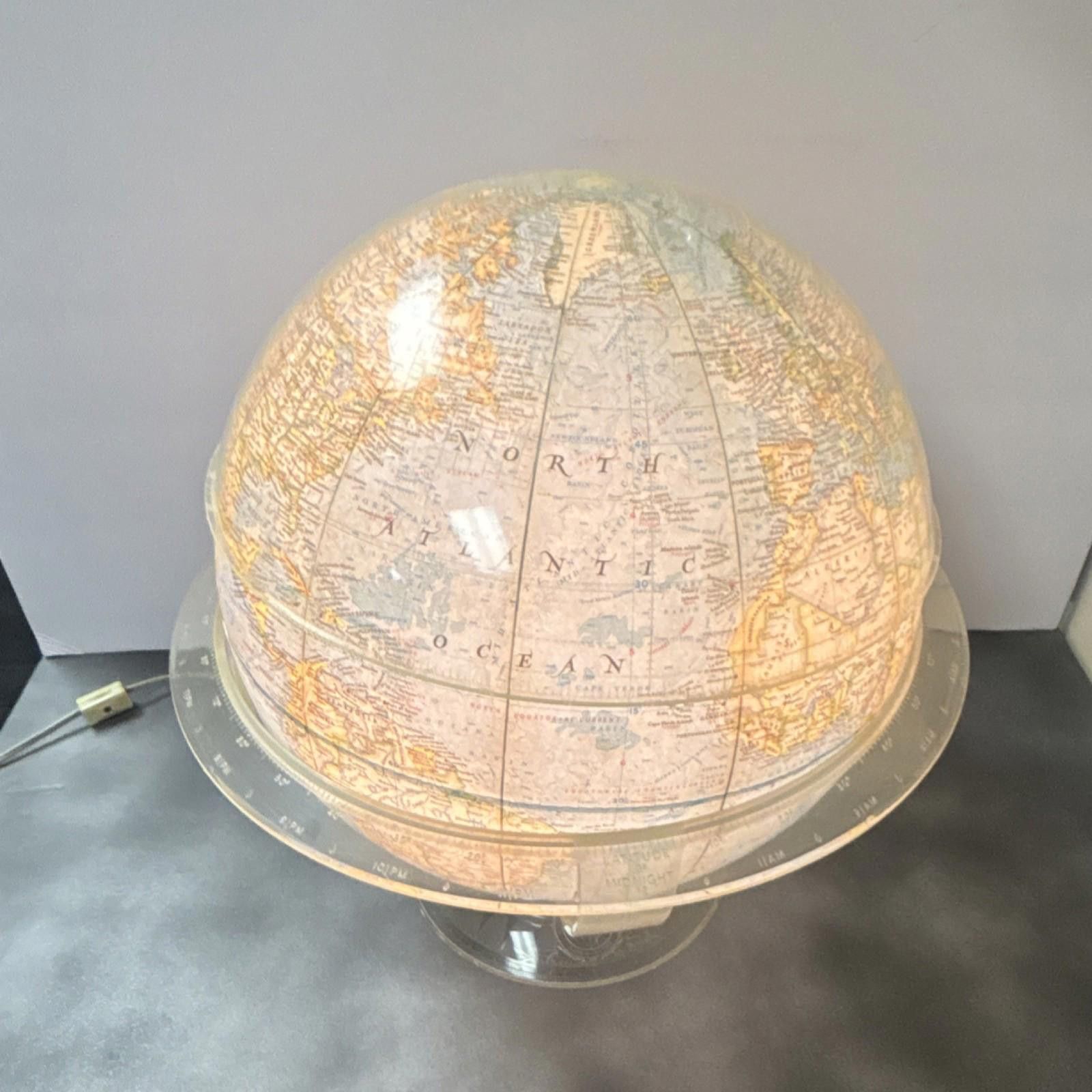 Other Vintage Nat. Geographic World Globe 1962 With Working Light Size ONE SIZE - 1 Thumbnail