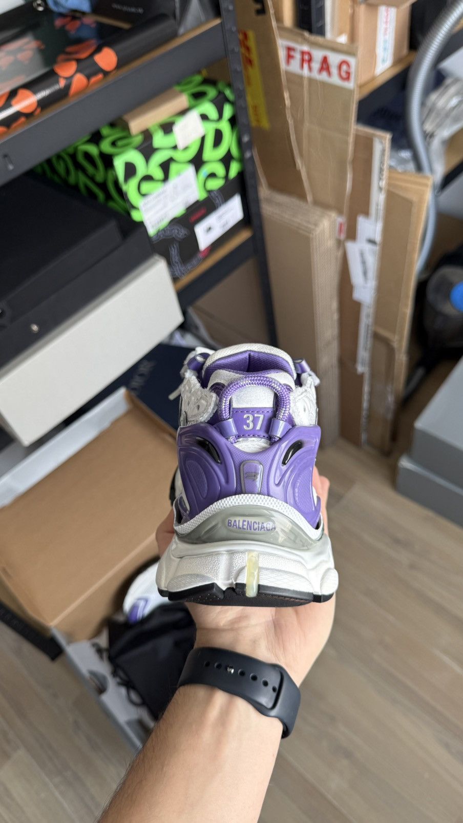 Balenciaga Balenciaga Runner White Purple 37 Size US 7 / IT 37 - 2 Thumbnail
