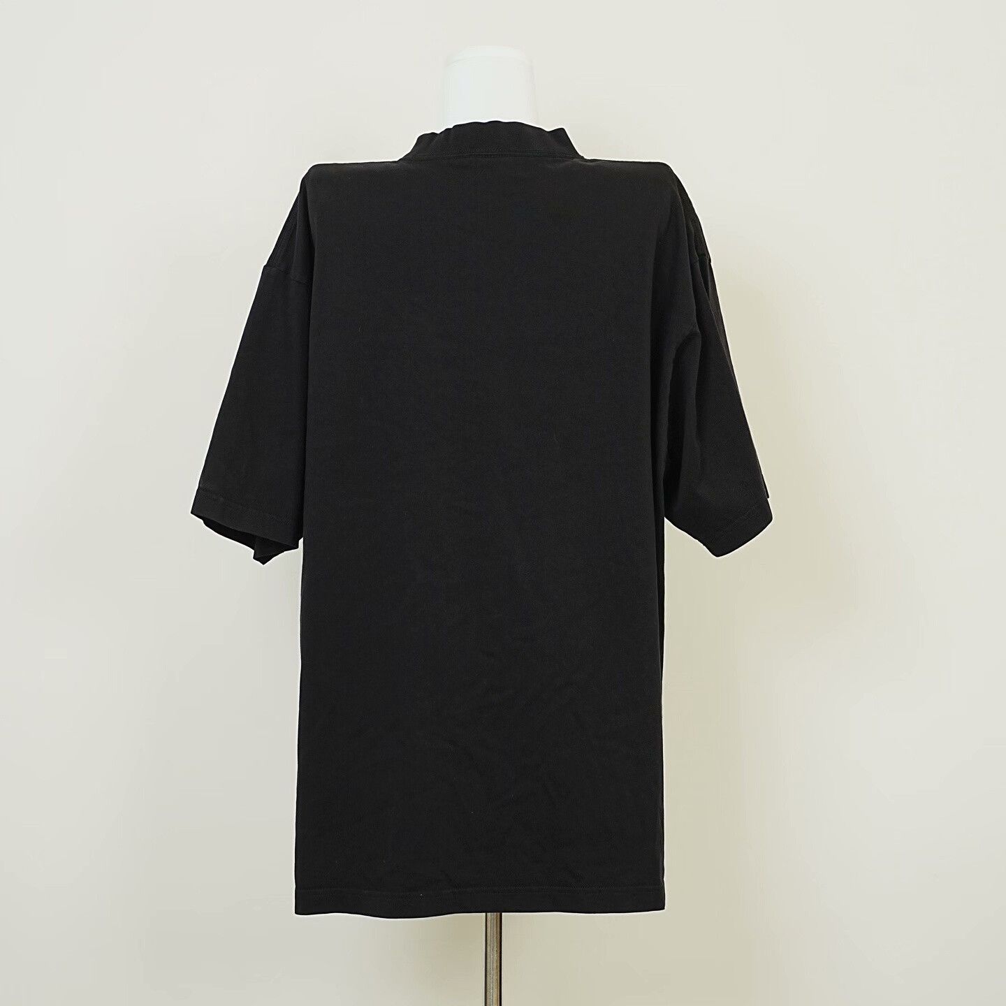 Balenciaga balenciaga institutional logo black t-shirt Size US M / EU 48-50 / 2 - 4 Thumbnail
