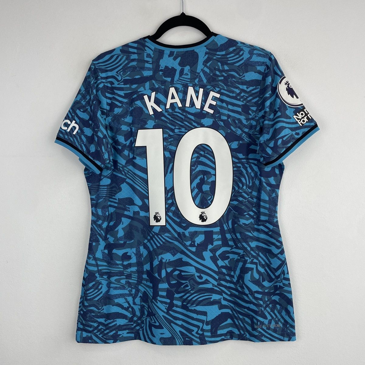 Nike Tottenham Kane Authentic Women’s Third Jersey 2022/2023 Size L / US 10 / IT 46 - 1 Thumbnail