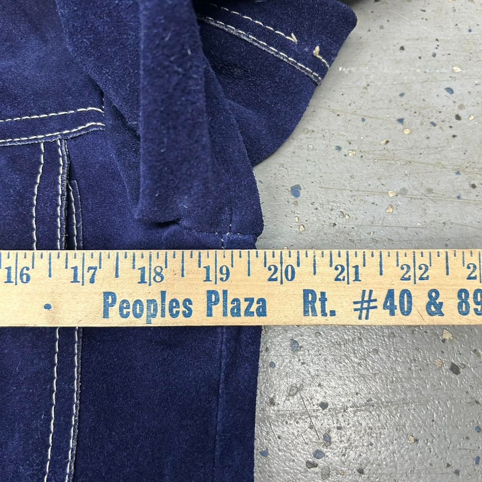 Other VTG 60s/70s Navy blue suede leather western pearl snap shirt Size US L / EU 52-54 / 3 - 4 Thumbnail
