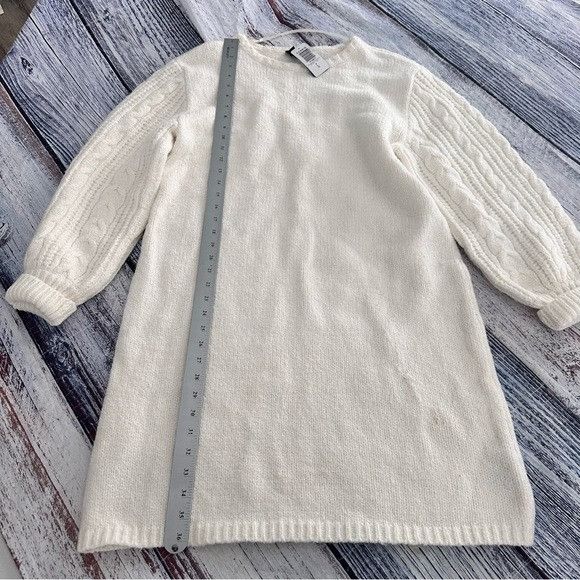 Torrid Torrid Ivory Mini Sweater Knit Blouson Cable Knit Sleeve Dre Size L / US 10 / IT 46 - 10 Thumbnail
