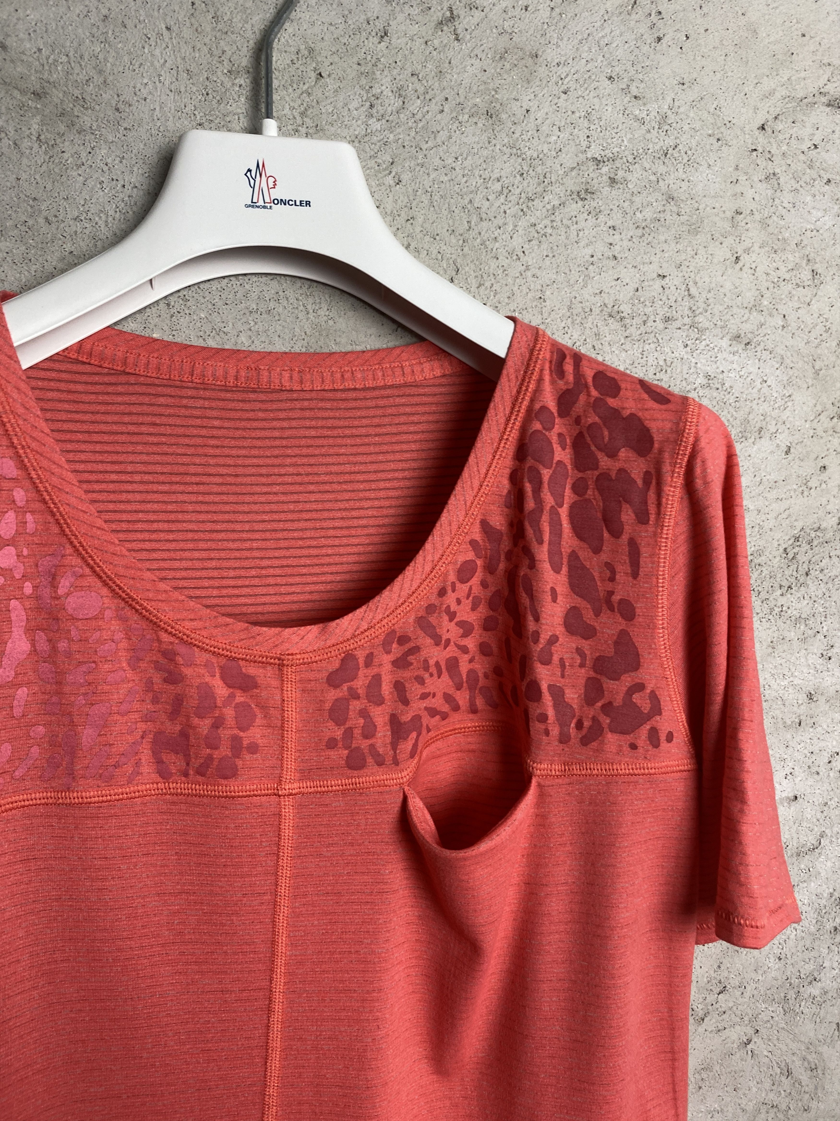 Lululemon Lululemon Run Away Leopard t-shirt tee gym yoga pilates Size M / US 6-8 / IT 42-44 - 2 Thumbnail