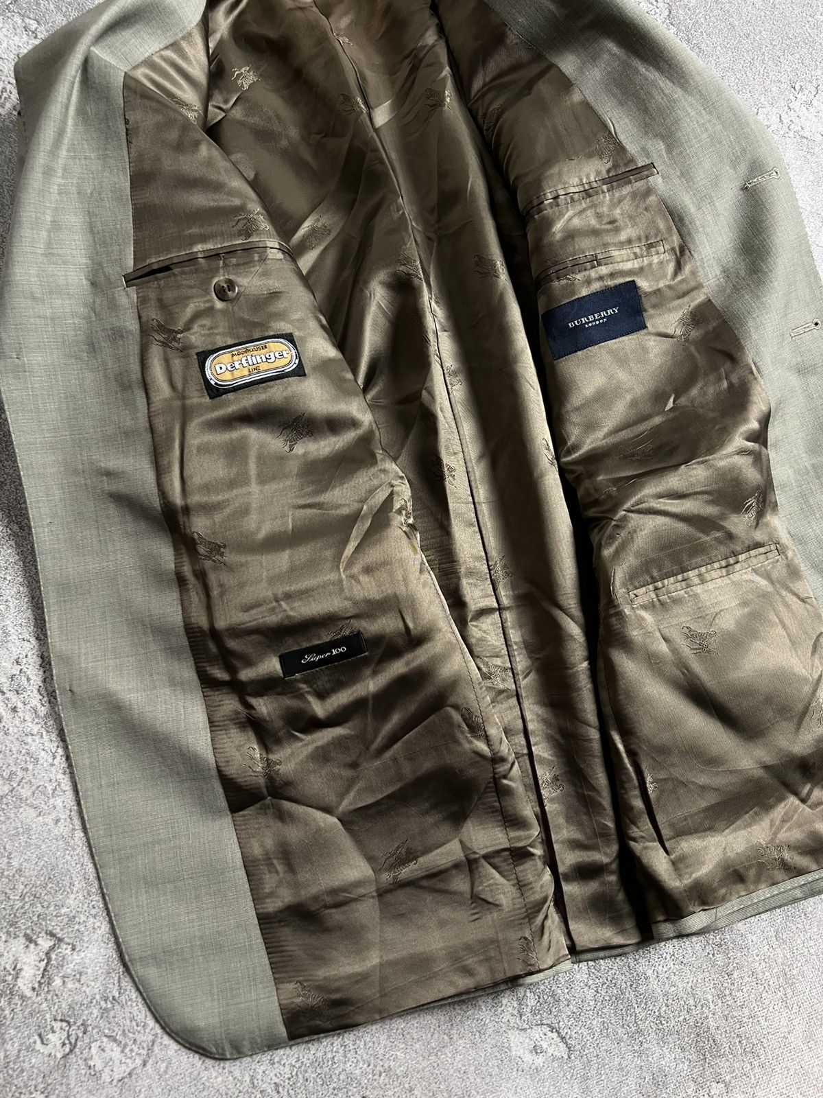 Burberry Vintage Burberry London 2 Two Piece Suit EU 52 Blazer Pants Size 52S - 10 Thumbnail