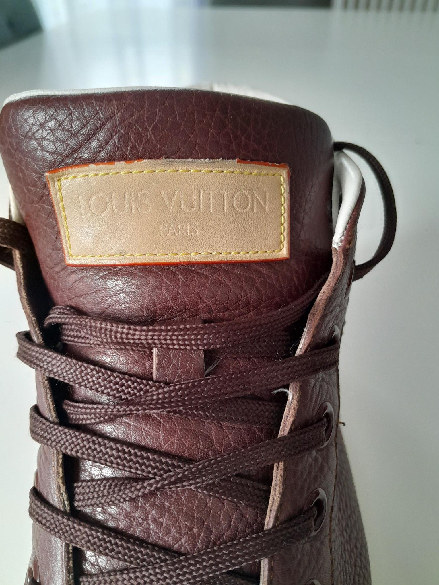 Louis Vuitton BASKETS LOUIS VUITTON SURFSIDE Size US 11 / EU 44 - 11 Thumbnail