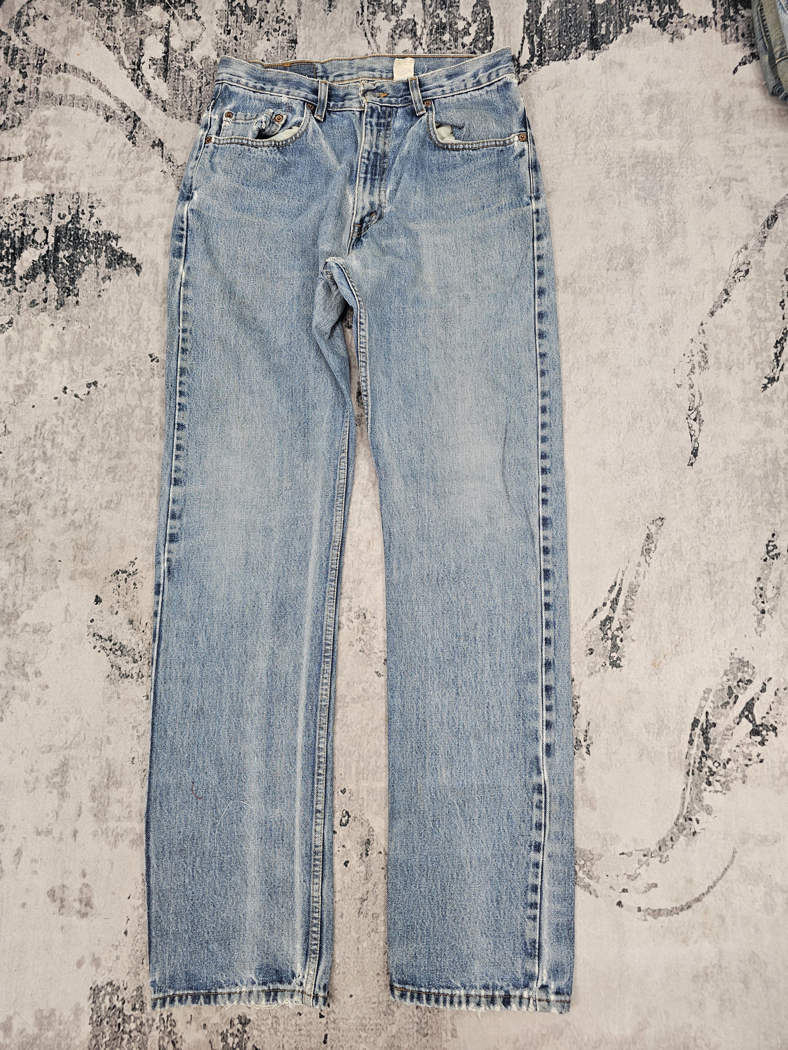Levi's Vintage Clothing Vtg LEVIS 505 Regular Fit Faded Ripped Blue Jeans L0575 Size US 32 / EU 48 - 1 Thumbnail