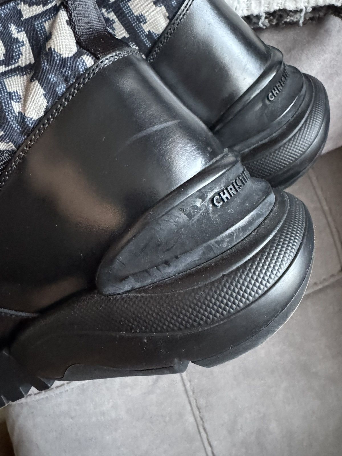 Dior DIOR OBLIQUE boots sz42 study all photos and description plz Size US 9 / EU 42 - 8 Thumbnail