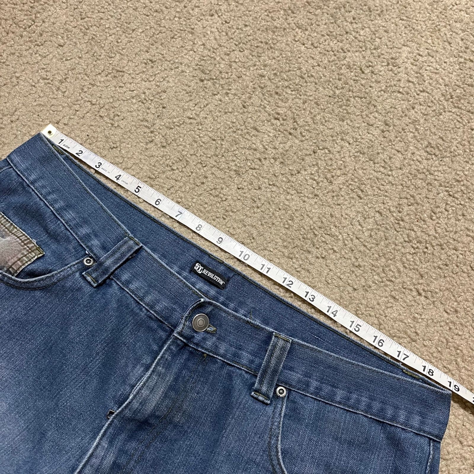 Other Y2K Revolution Baggy Skater Acid Washed Camo Pocket Jorts 38 Size US 38 / EU 54 - 7 Thumbnail
