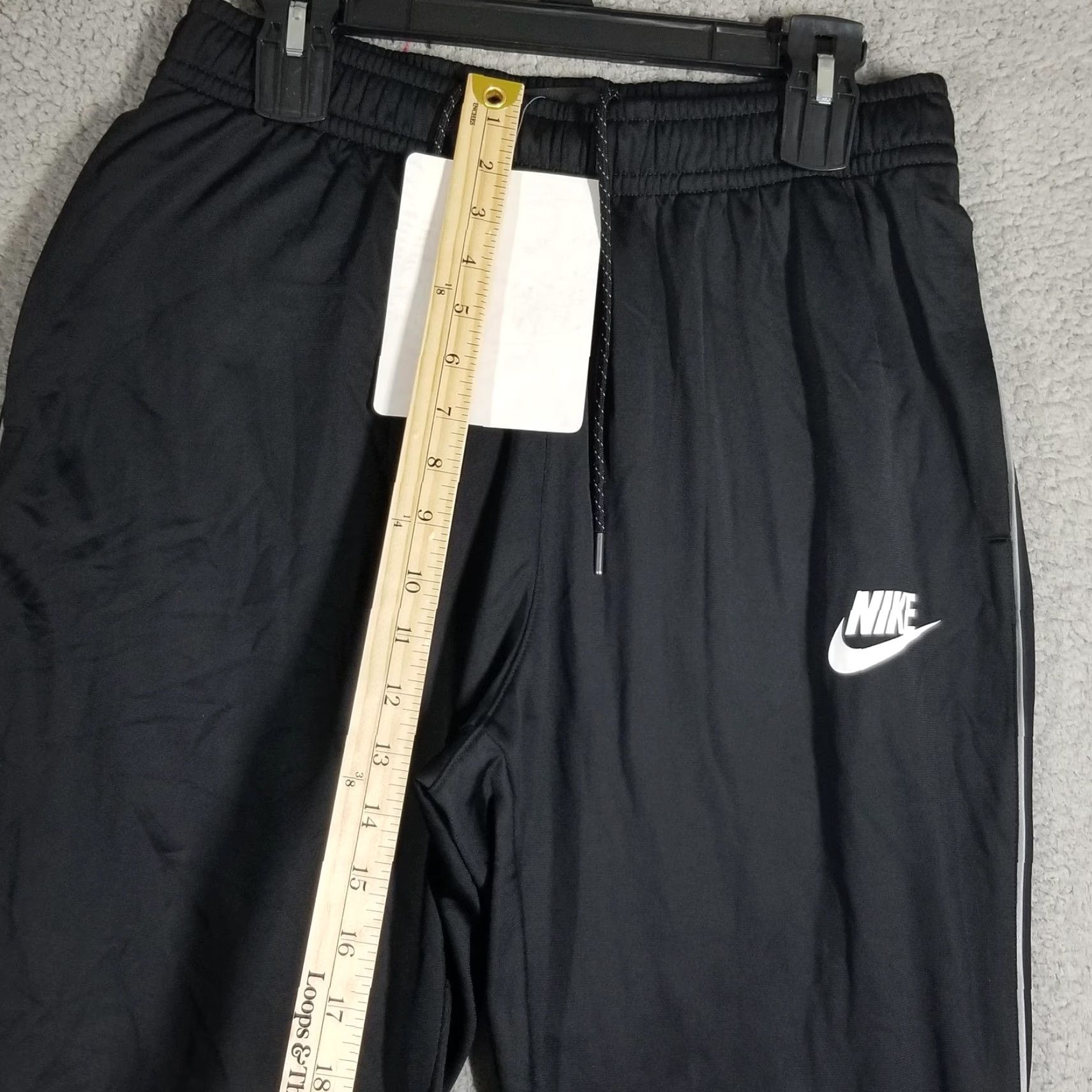 Nike Nike Club Fleece Mens Medium Black Sportswear Joggers Side Stripe Sample CU4369 Size US 31 - 7 Thumbnail