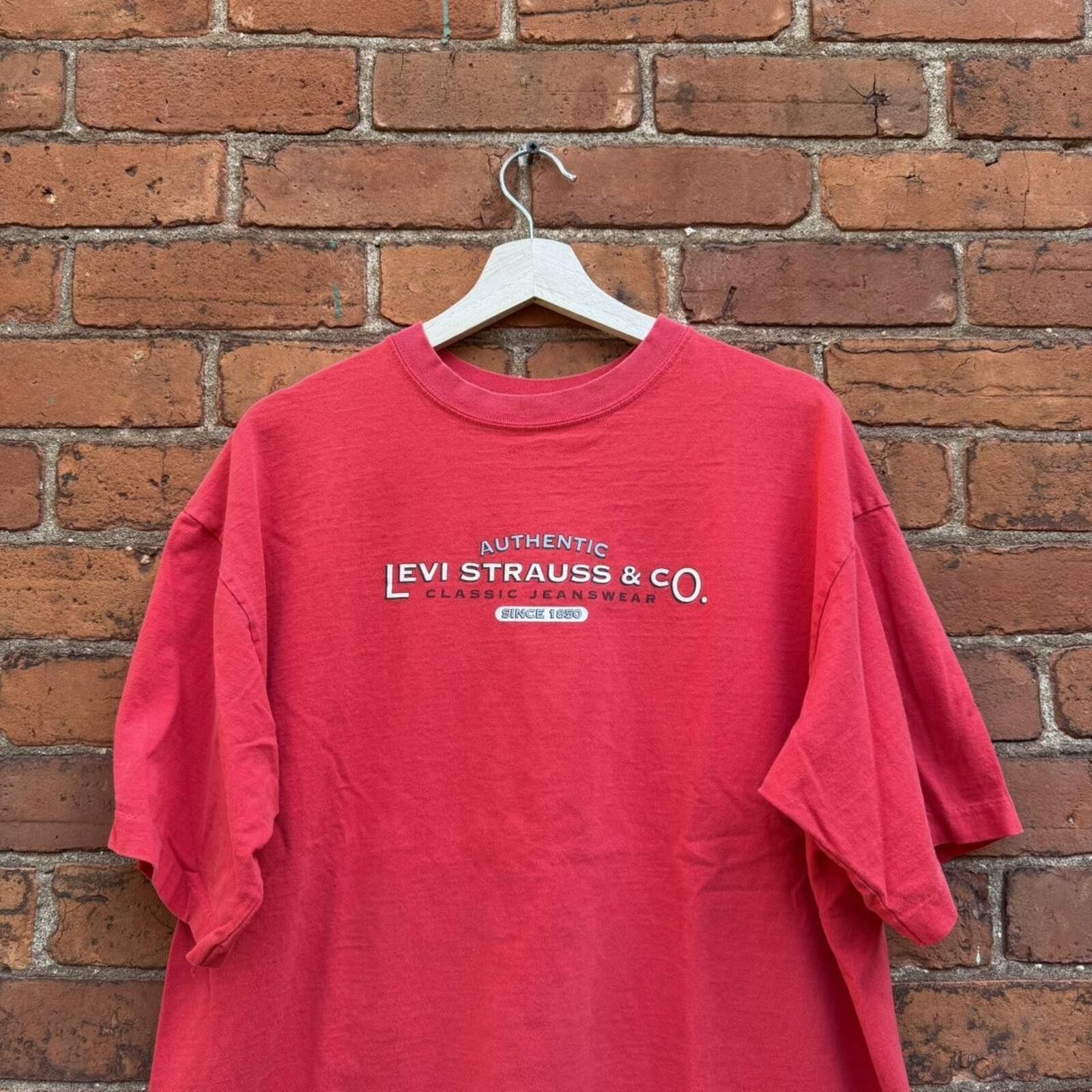 Levi's vintage Levi’s Strauss classic jeanswear t shirt 90s L/XL Size US XL / EU 56 / 4 - 3 Thumbnail