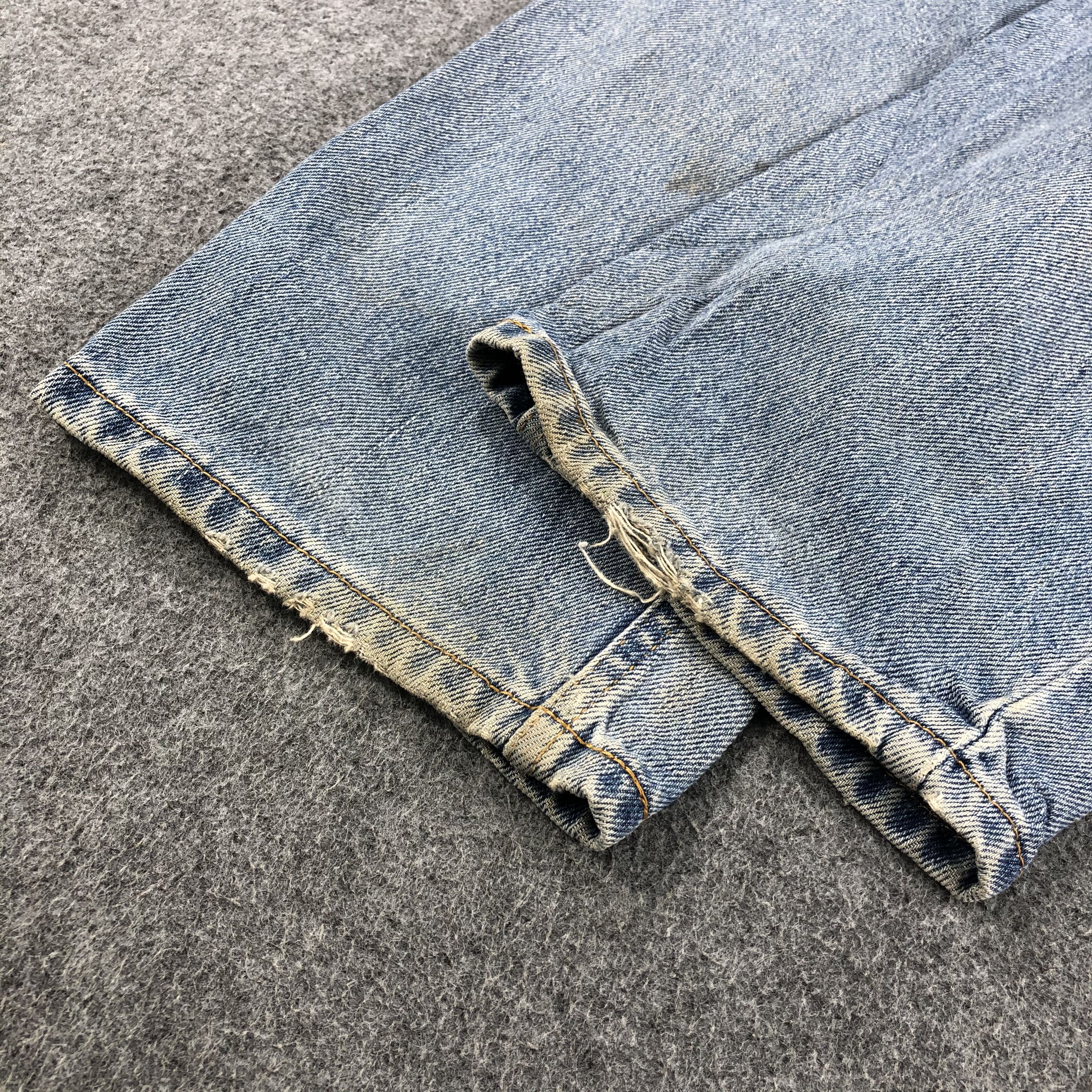 Levi's × Vintage Vintage 90s Light Wash Levis 550 Jeans-JM863 Size US 34 / EU 50 - 5 Thumbnail