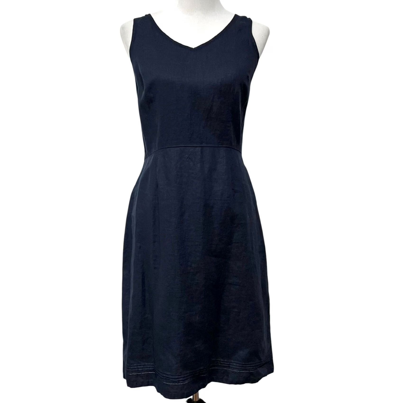 Eddie Bauer Eddie Bauer Linen Dress Navy Blue Sleeveless Knee-Length V-Neck Women’s Sz S Dress Women Sleeveless Navy Blue Linen Knee Length V-Neck S Eddie Bauer Size S / US 4 / IT 40 - 2 Thumbnail