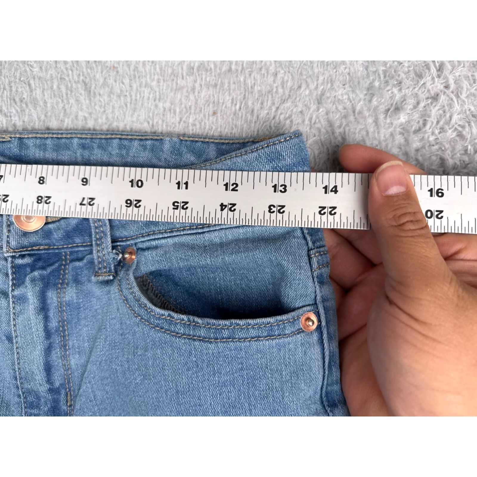 Vintage No Boundaries Jeans Juniors 3 Blue Denim Flared Light Wash Cotton 27x30 Stretch 5-Pocket Size 26" / US 2 / IT 38 - 7 Thumbnail
