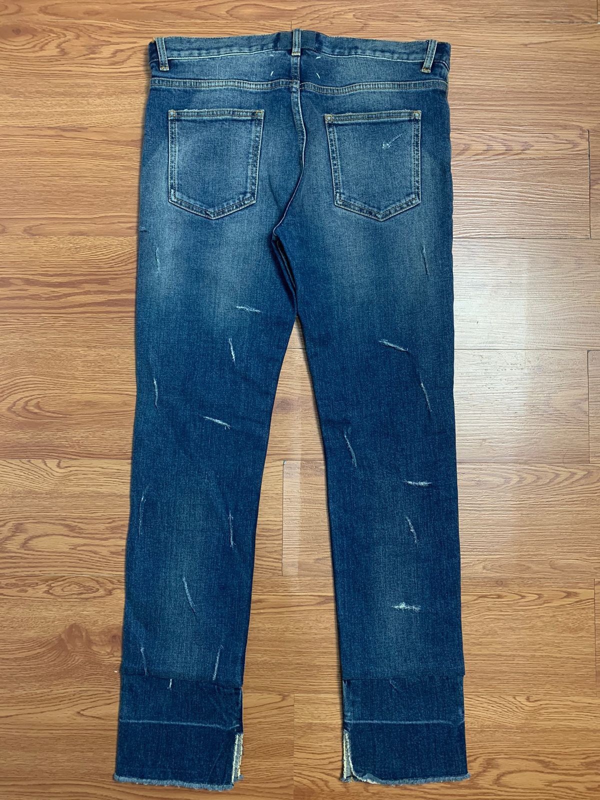 Maison Margiela Maison Margiela Cut Out Washed Denim Size US 30 / EU 46 - 7 Thumbnail