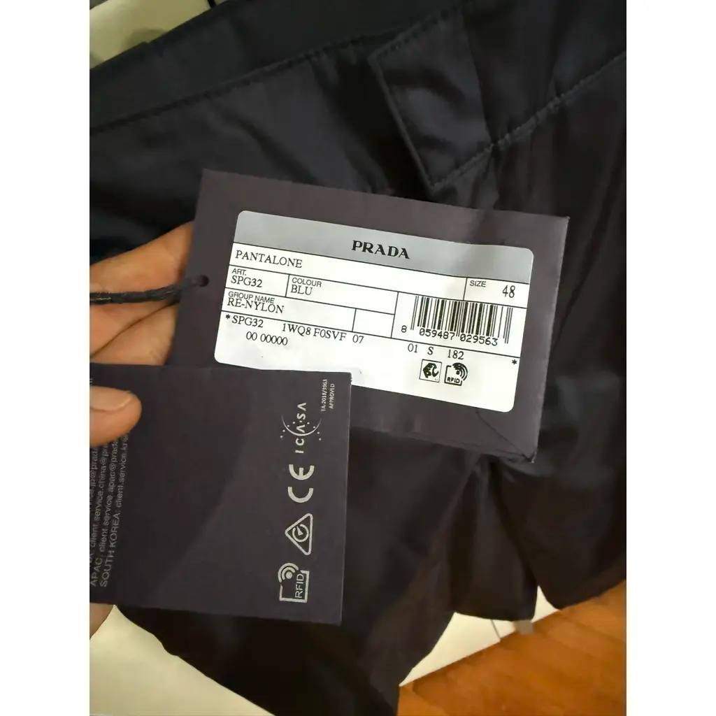Prada Prada man blu bermuda with logo Size US 32 / EU 48 - 4 Thumbnail