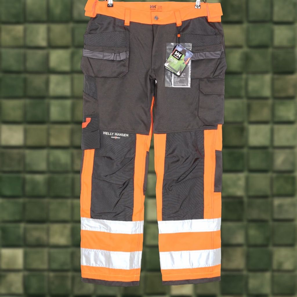 Helly Hansen VINTAGE HELLY HANSEN Alna Cons Cl1 Workwear Trousers Men 38 Orange Cargo Pants 33in 9.5in Hem Mens Size US 38 / EU 54 - 1 Thumbnail