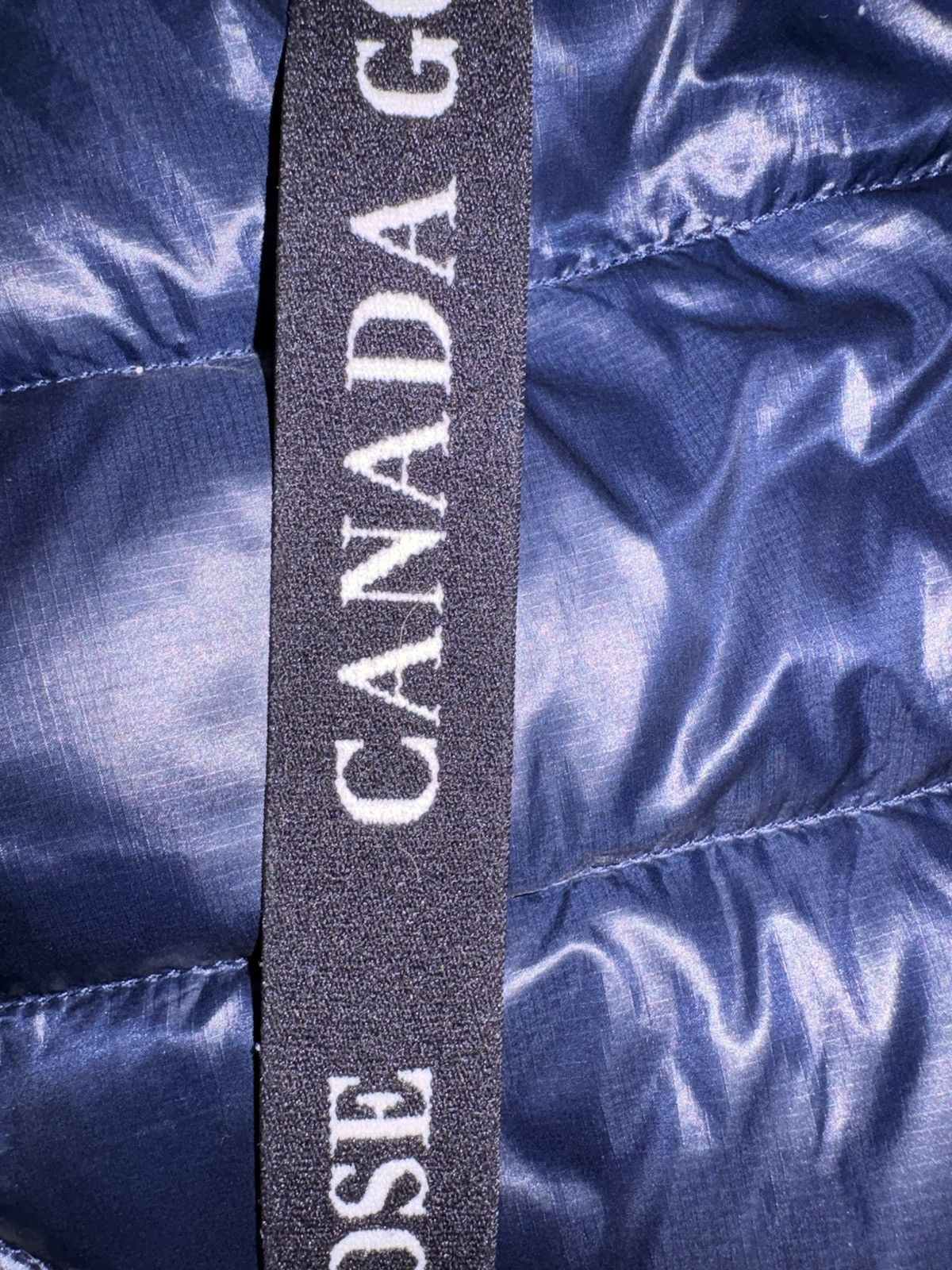 Canada Goose Canada Goose Atlantic Navy Hooded Puffer Jacket Mens Size US L / EU 52-54 / 3 - 7 Thumbnail