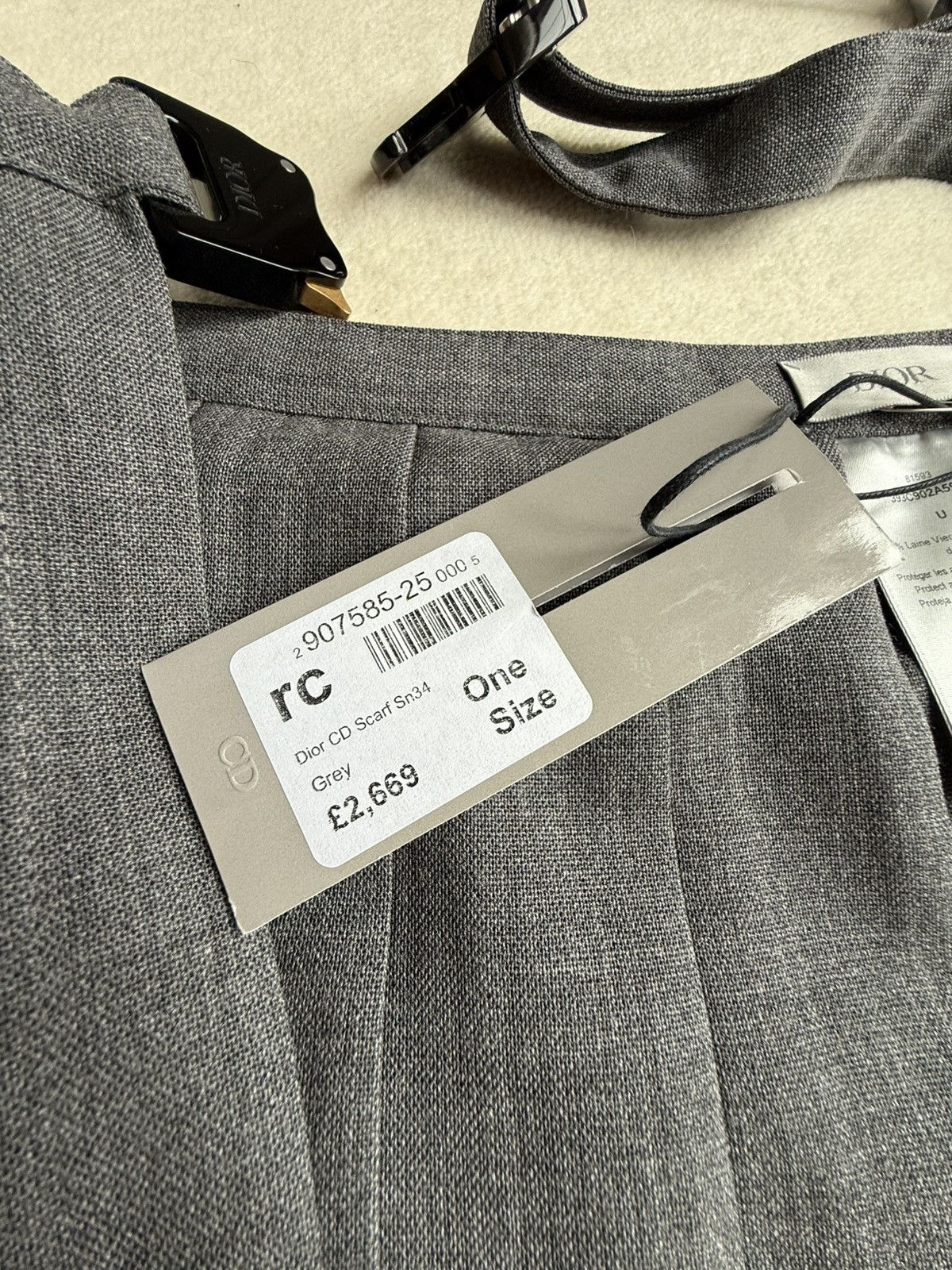 Dior $3.9k FW23 Dior buckle belt kilt skirt Kim Jones grey grail Size ONE SIZE - 19 Thumbnail