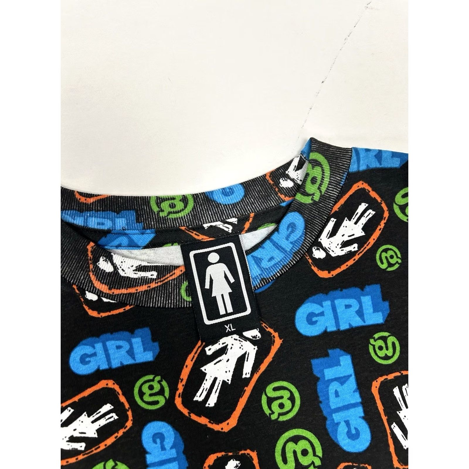 Girl Skateboards VINTAGE Girl Skateboards T Shirt Sprinkles All Over Print Premium Shirt XL AOP Shirt Size US XL / EU 56 / 4 - 7 Thumbnail