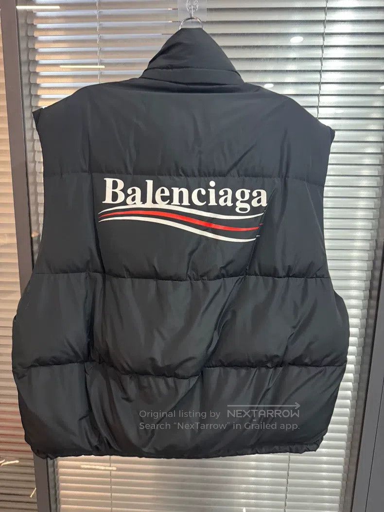 Balenciaga Balenciaga Solid color logo printed stand collar vest Size US M / EU 48-50 / 2 - 2 Thumbnail