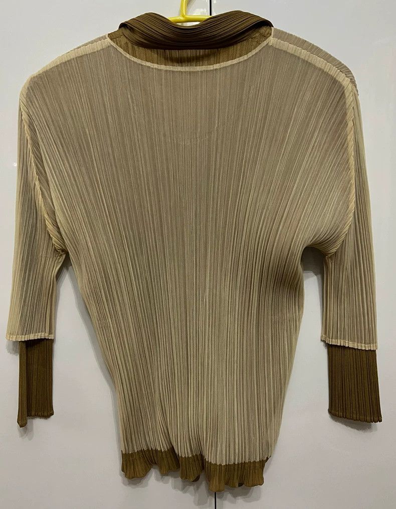Issey Miyake Issey Miyake size:3 Brown pleated long-sleeved top Size M / US 6-8 / IT 42-44 - 2 Thumbnail