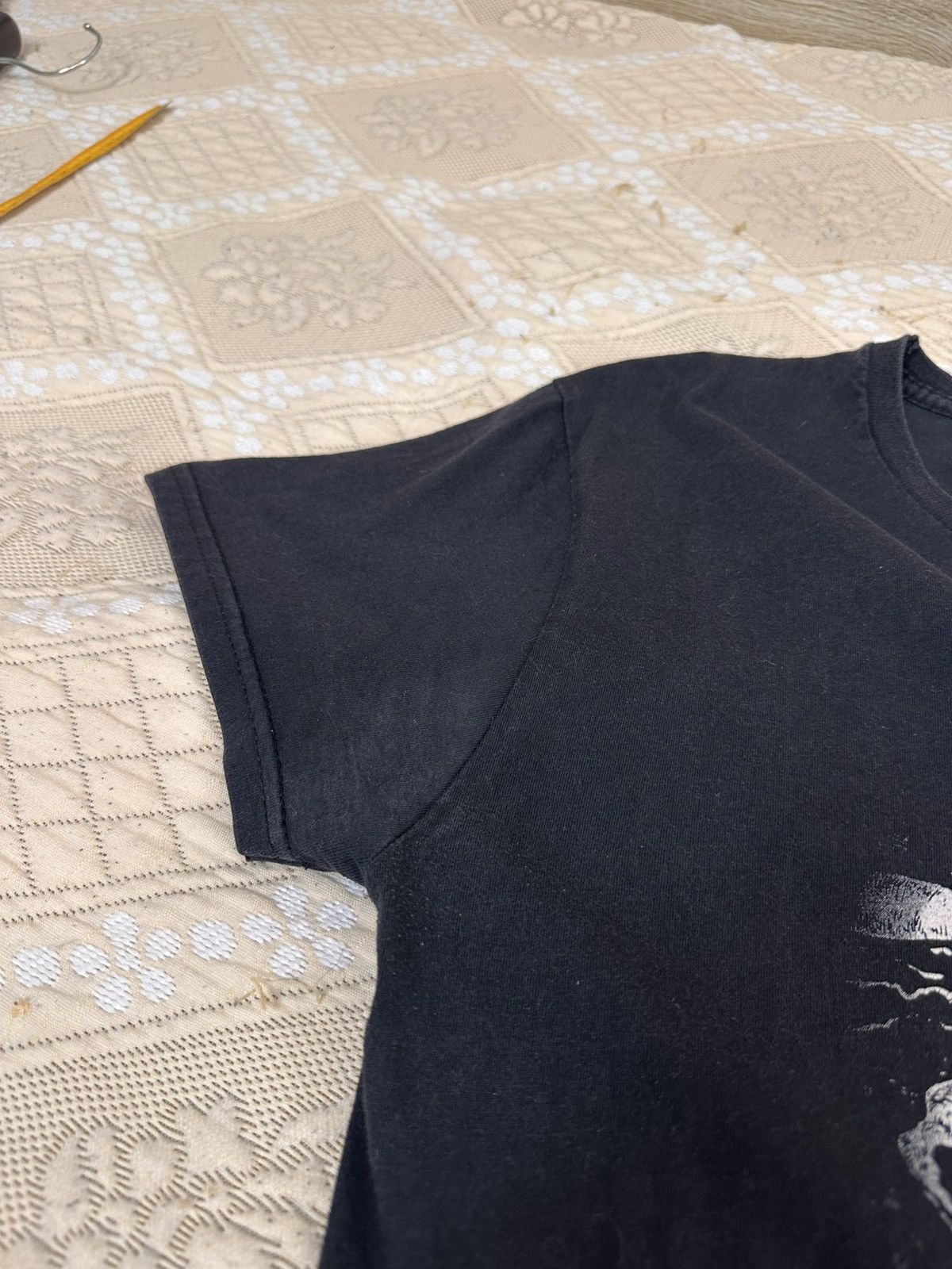 Japanese Brand 🔥 Junji Ito Crawling Tomie Horror Japan Manga Anime T Shirt Size US L / EU 52-54 / 3 - 7 Thumbnail