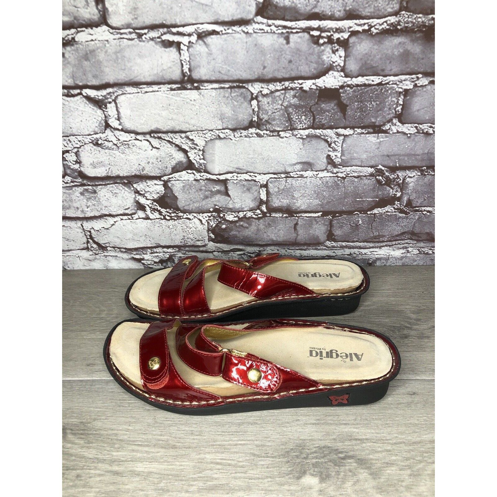 Other Alegria VEN-124 Venice Red Patent Leather Strap Sandals Wome Size US 10.5 / IT 40.5 - 13 Thumbnail
