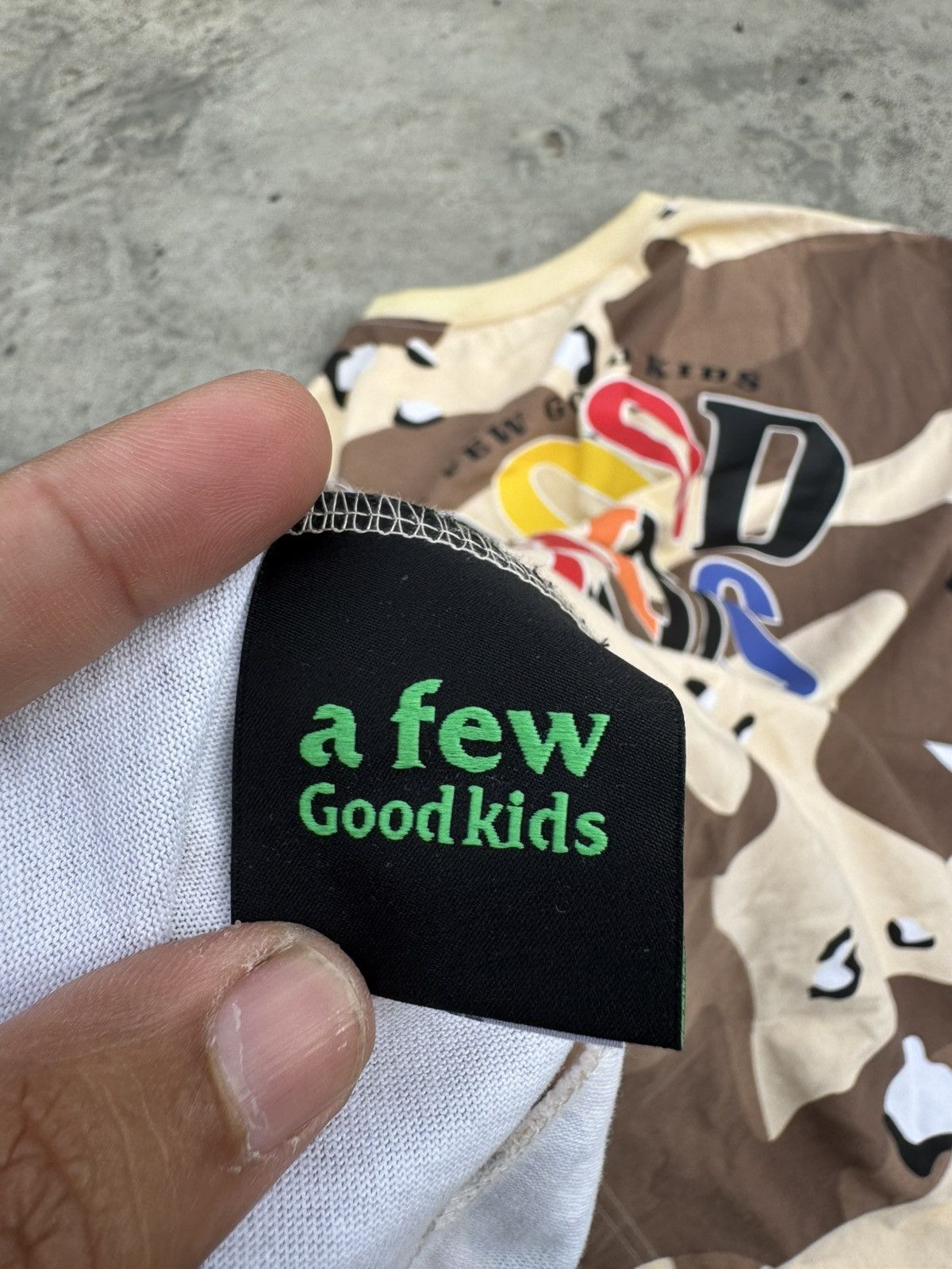 Japanese Brand A Few Good Kids Camo Chip Tshirt Size US L / EU 52-54 / 3 - 6 Thumbnail