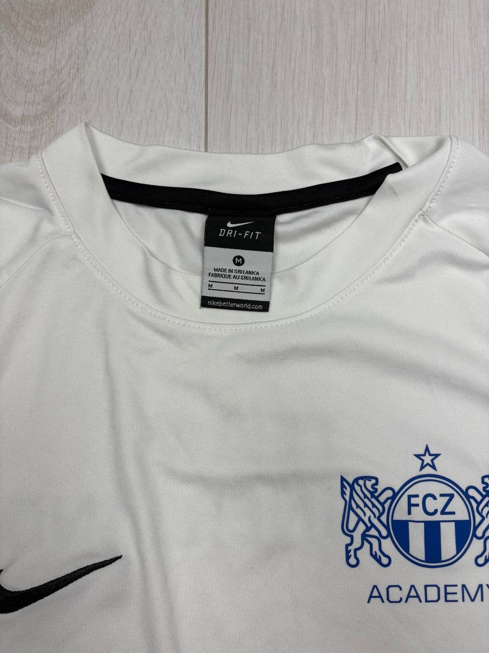 Nike 🇨🇭 Nike FCZ Zurich Switzerland Suisse Swiss Soccer T-Shirt Size US M / EU 48-50 / 2 - 3 Thumbnail