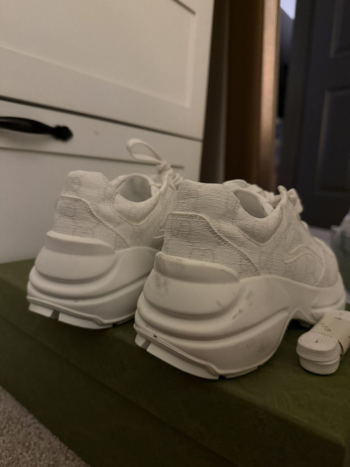Gucci Gucci white sneakers Size US 5.5 / IT 35.5 - 2 Thumbnail