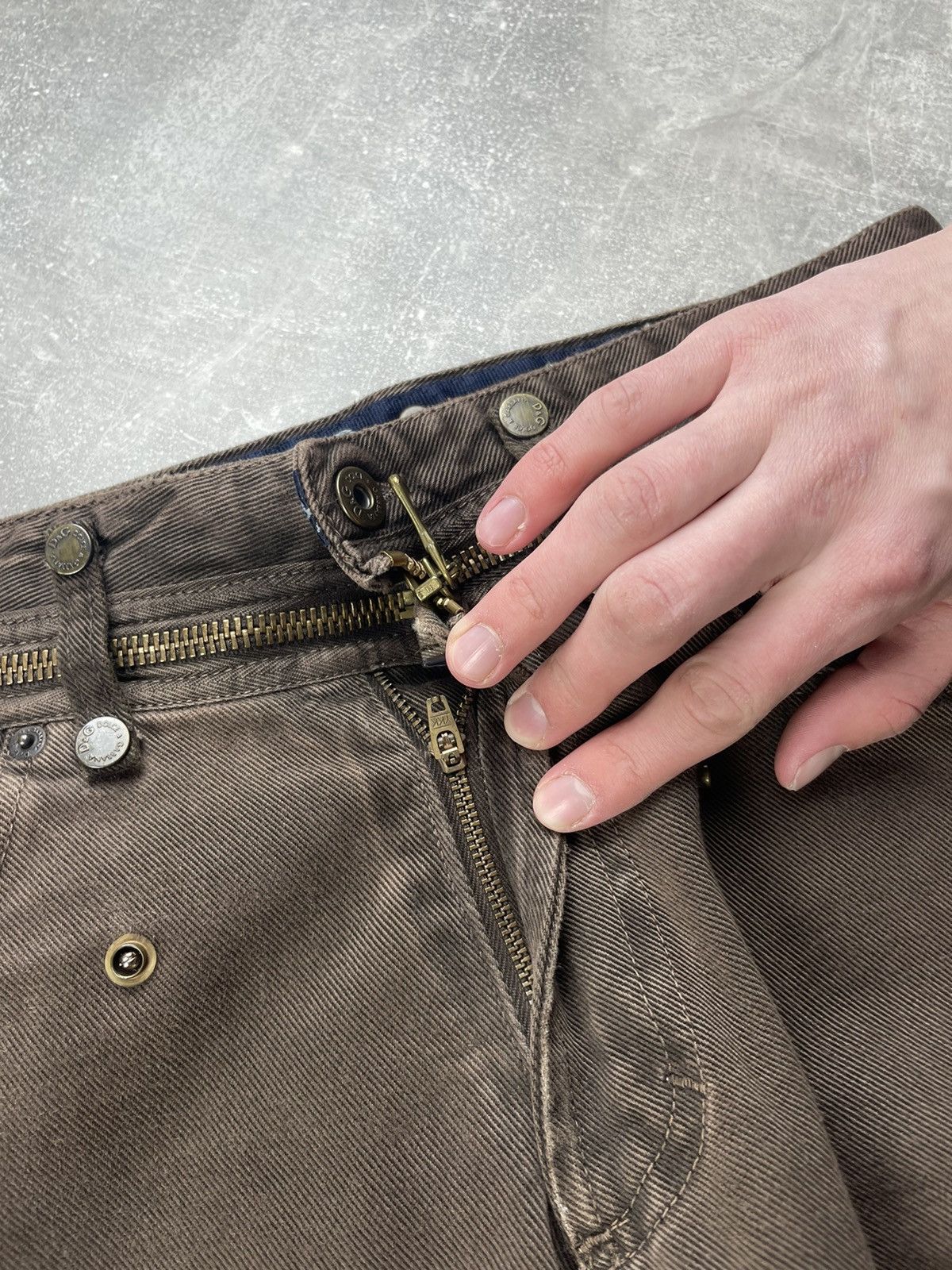 Dolce & Gabbana Dolce&Gabbana Archives 00s Brown Zipers Flared Jeans Size US 32 / EU 48 - 16 Thumbnail