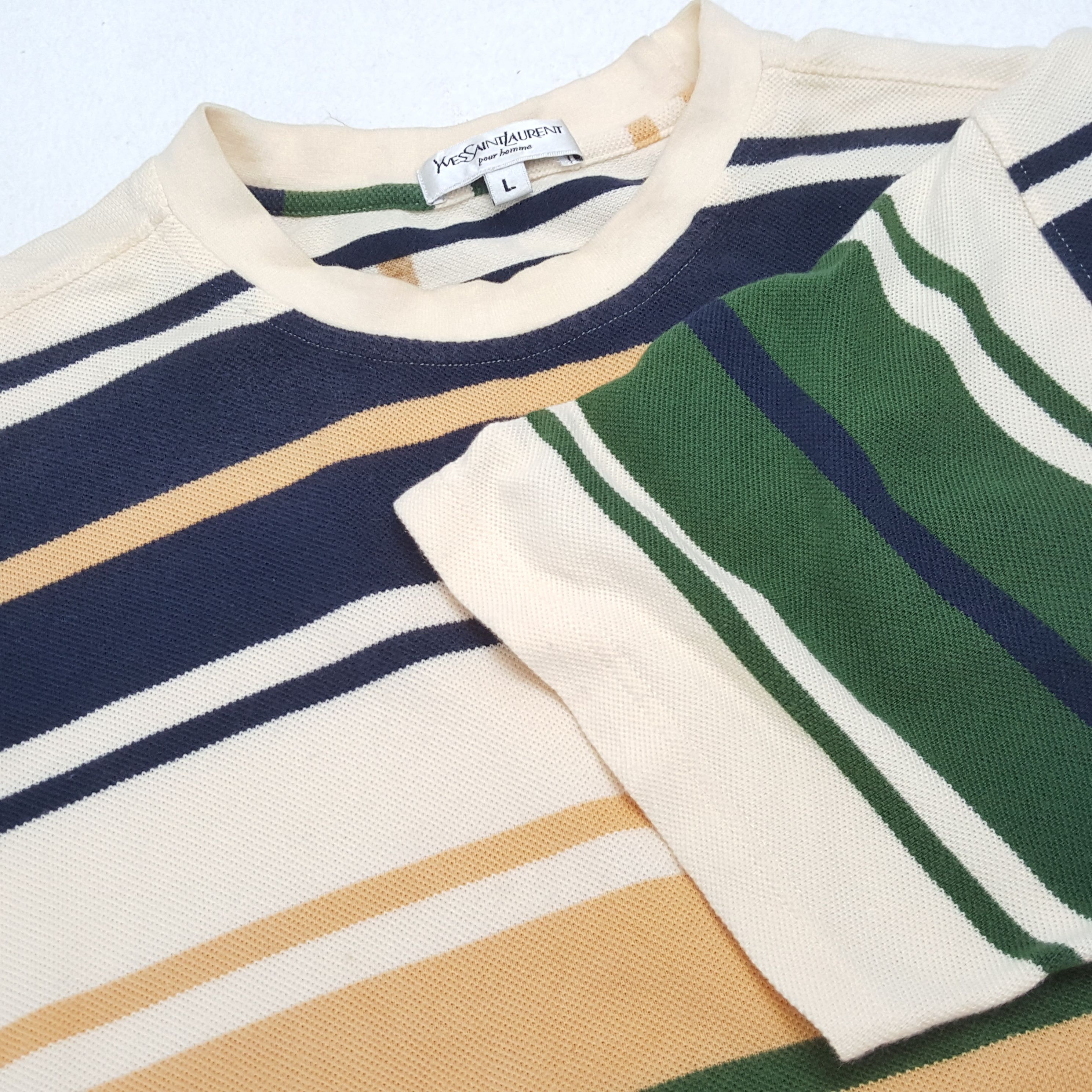 Vintage × Yves Saint Laurent YVES SAINT LAURENT Small Logo Stripes Design Tshirt dp1 Size US L / EU 52-54 / 3 - 6 Thumbnail