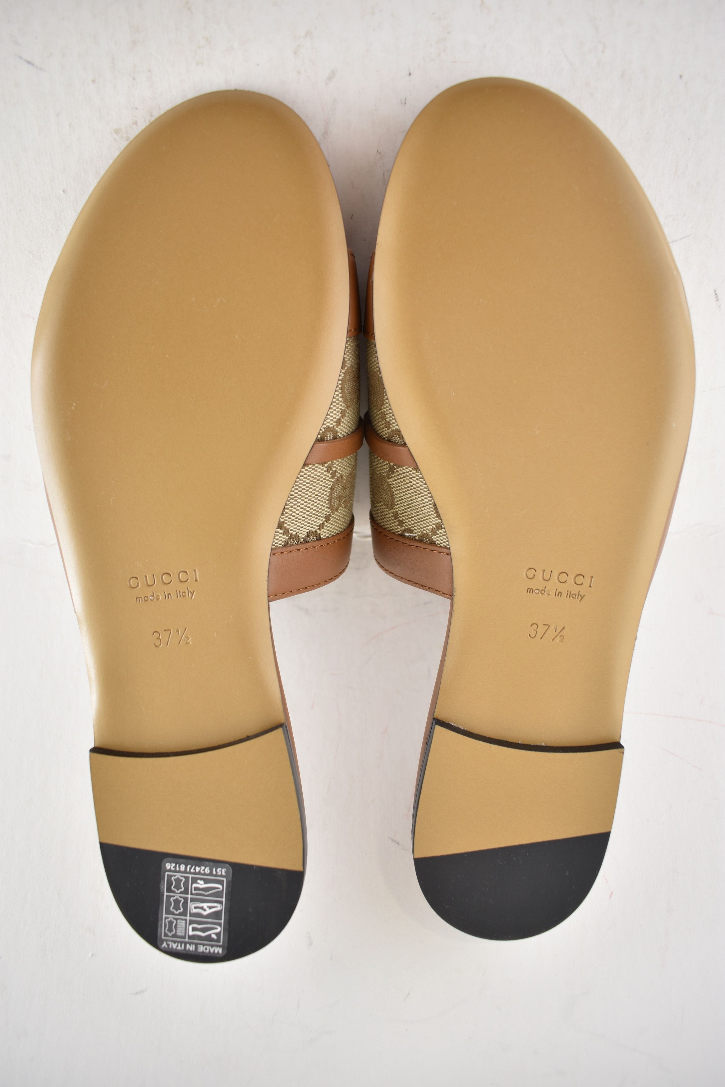 Gucci Gucci Alfa Gold Horsebit GG Canvas Logo Flat Sandal 37.5 Size US 7.5 / IT 37.5 - 16 Thumbnail