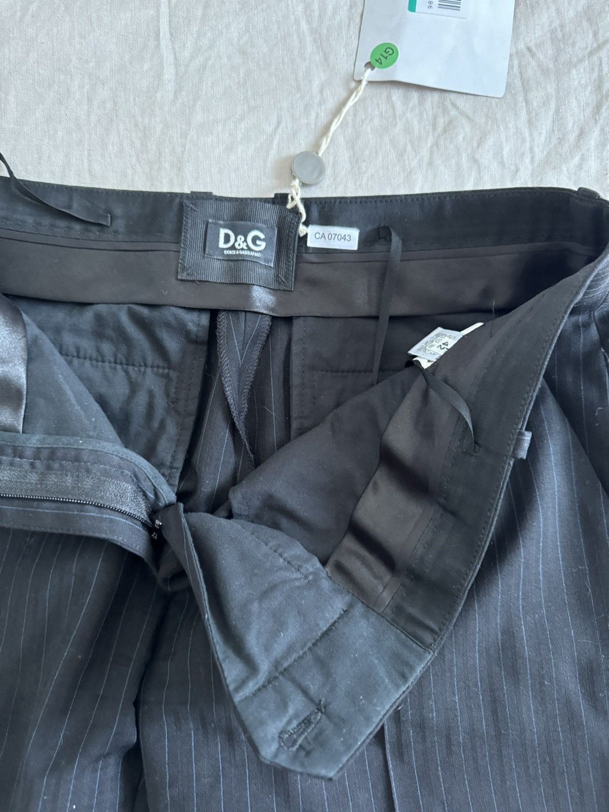 Dolce & Gabbana BNWT 42 D&G Dolce Gabbana black wool stripped elegant pants Size 28" / US 6 / IT 42 - 4 Thumbnail