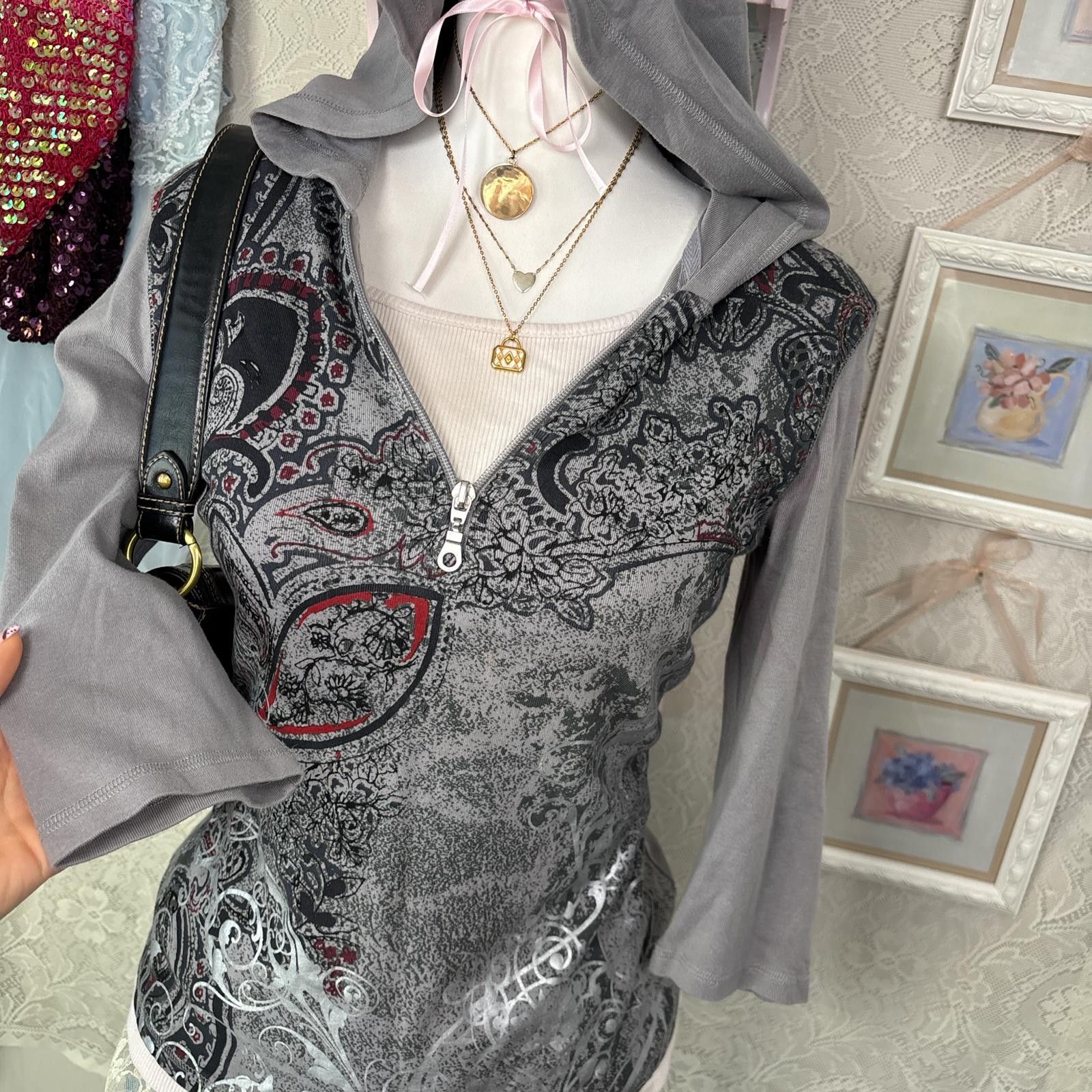 Style & Co y2k layered grunge floral quarter zip hoodie Size M / US 6-8 / IT 42-44 - 2 Thumbnail
