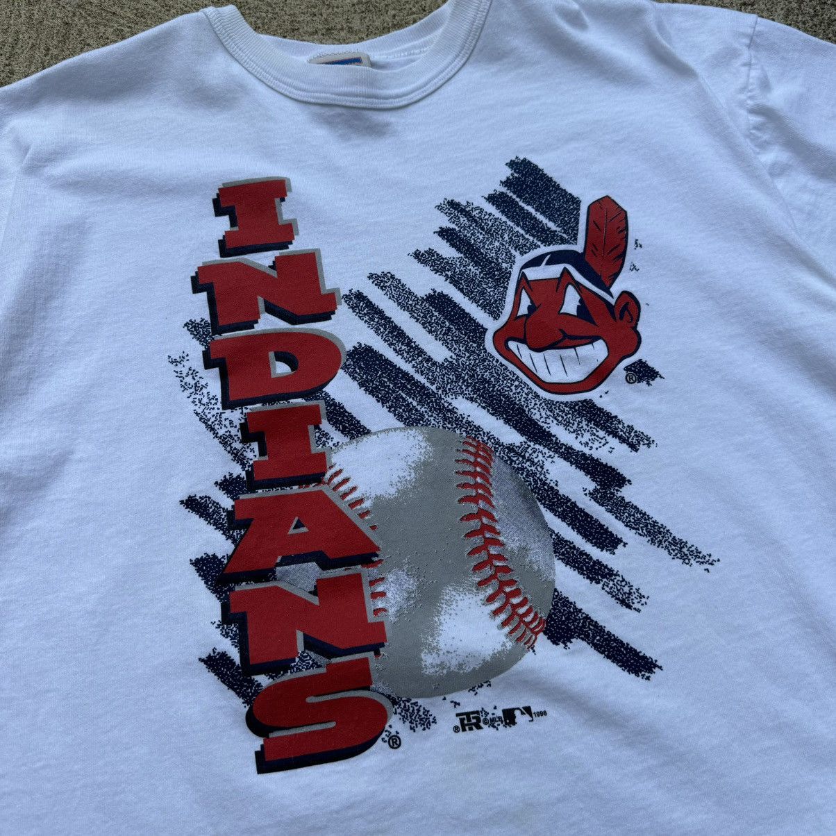MLB × Vintage VINTAGE 1995 CLEVELAND INDIANS BASEBALL GRAPHITTI STYLE TEE Size US L / EU 52-54 / 3 - 5 Thumbnail