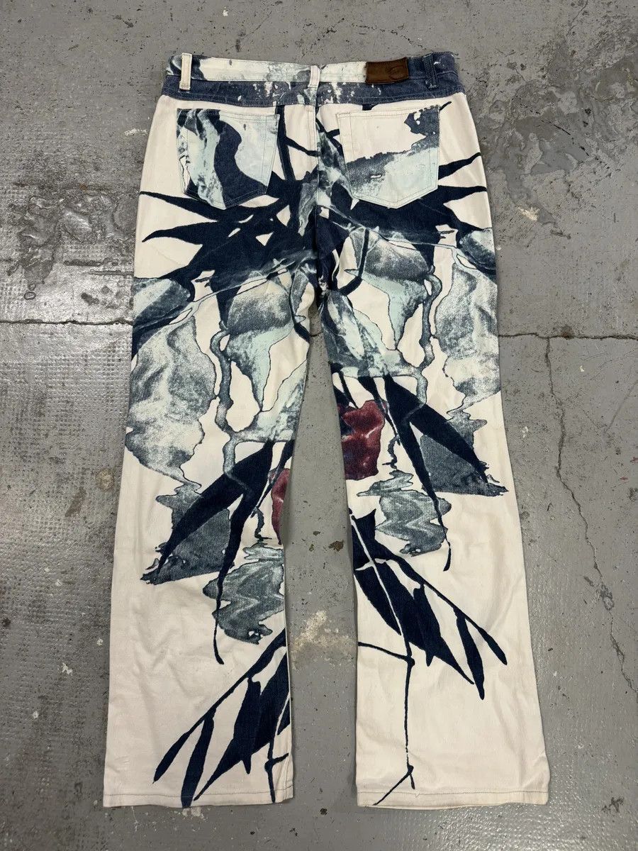 Just Cavalli 2000s Cavalli White Floral Spectrum Relaxed Straight Pants Size US 32 / EU 48 - 2 Thumbnail