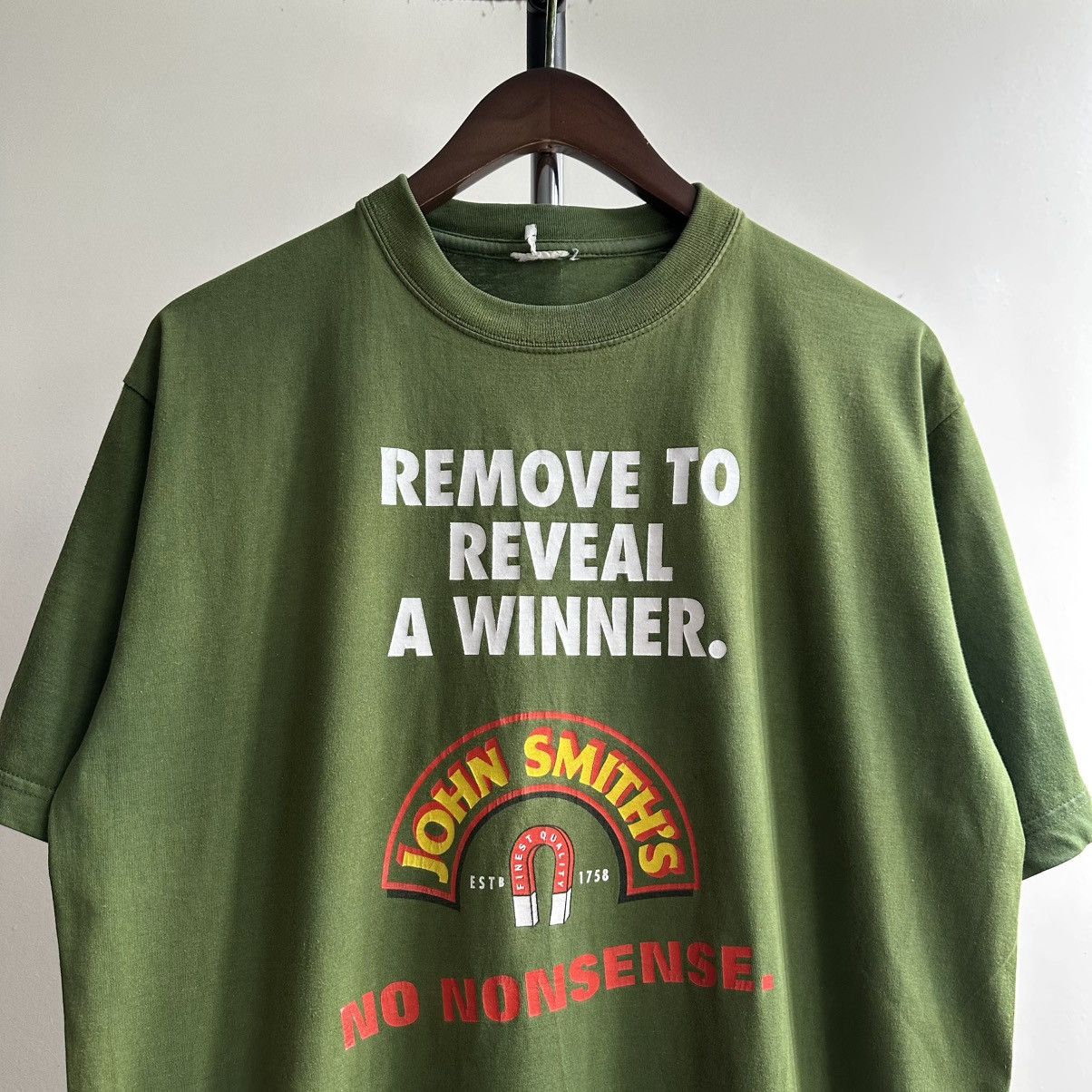 Vintage Vintage 90s John Smith’s Beer Promo Tee Size US L / EU 52-54 / 3 - 2 Thumbnail
