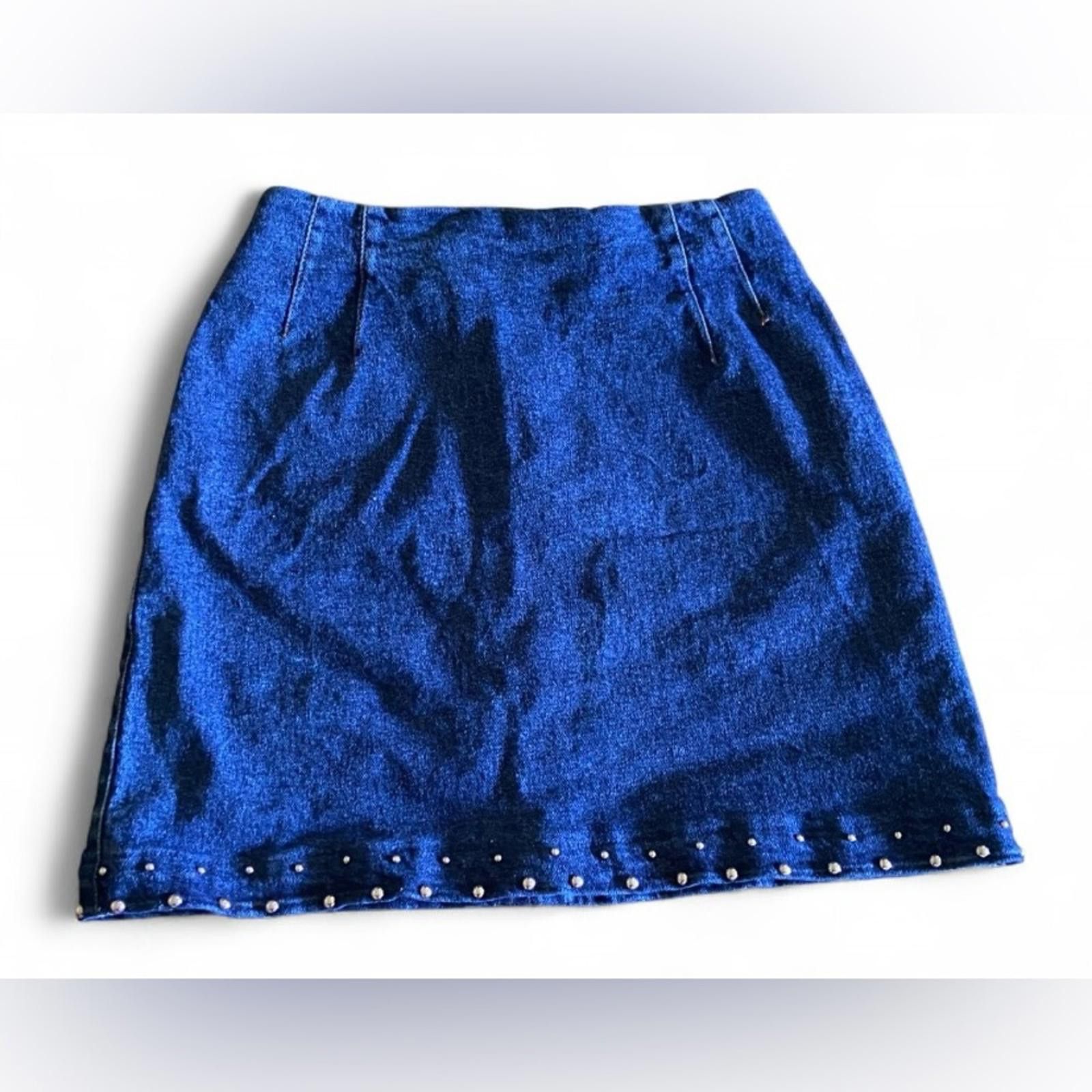 Designer Vintage Vertigo Paris Denim Blue Mini Skirt Womens Size 4 Size 27" / US 4 / IT 40 - 1 Thumbnail