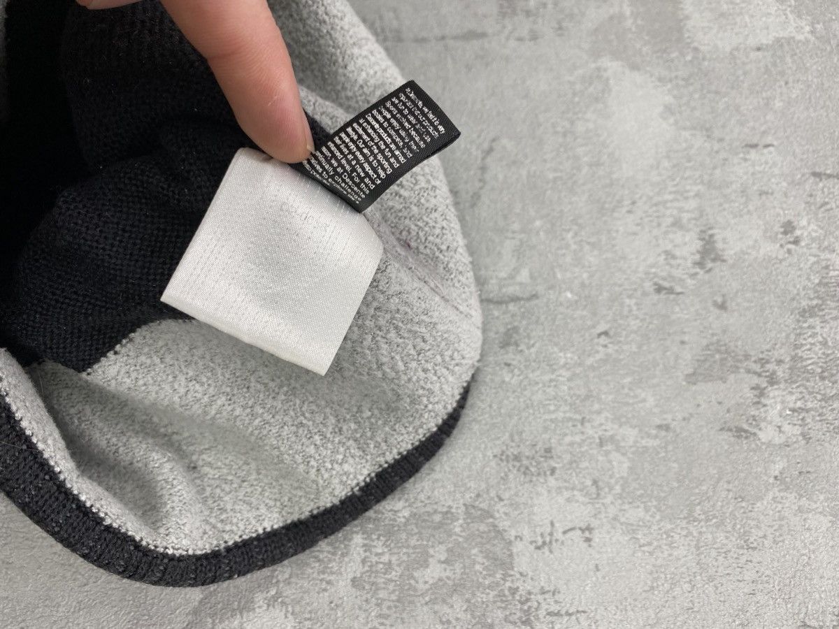 Descente × Vintage Vintage Descente Beanie Hat distressed worn destroy Size ONE SIZE - 7 Thumbnail