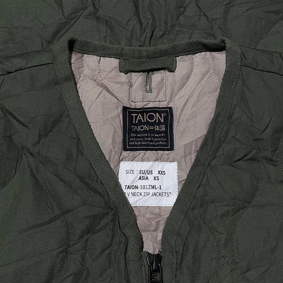 TAION 💸BINDING OFFER💸TAION-101ZML-1 Military V-neck Zip Down Jaket Size US XS / EU 42 / 0 - 8 Thumbnail