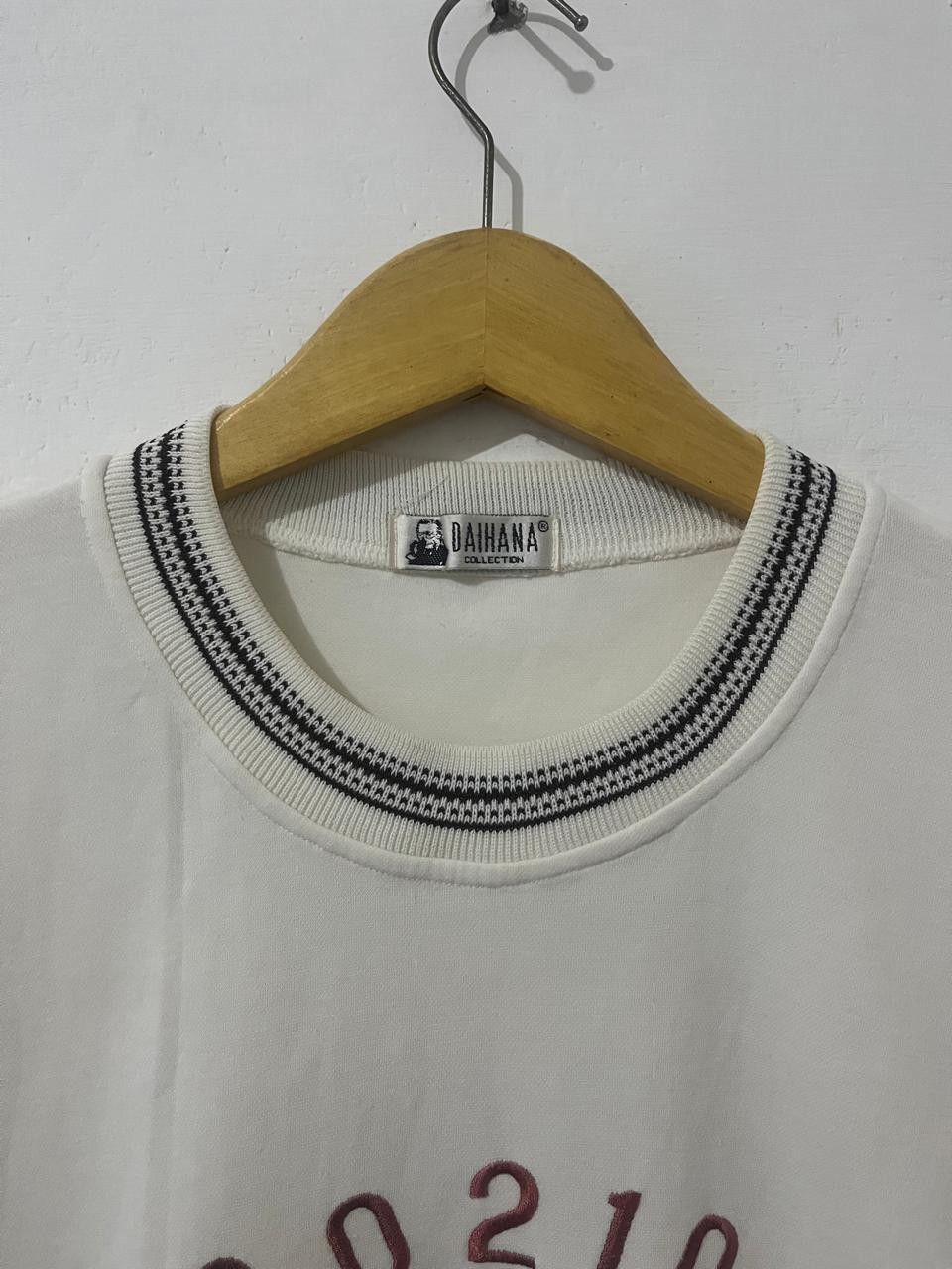 Japanese Brand Beverly Hills 90210 White T-Shirt Size US L / EU 52-54 / 3 - 6 Thumbnail
