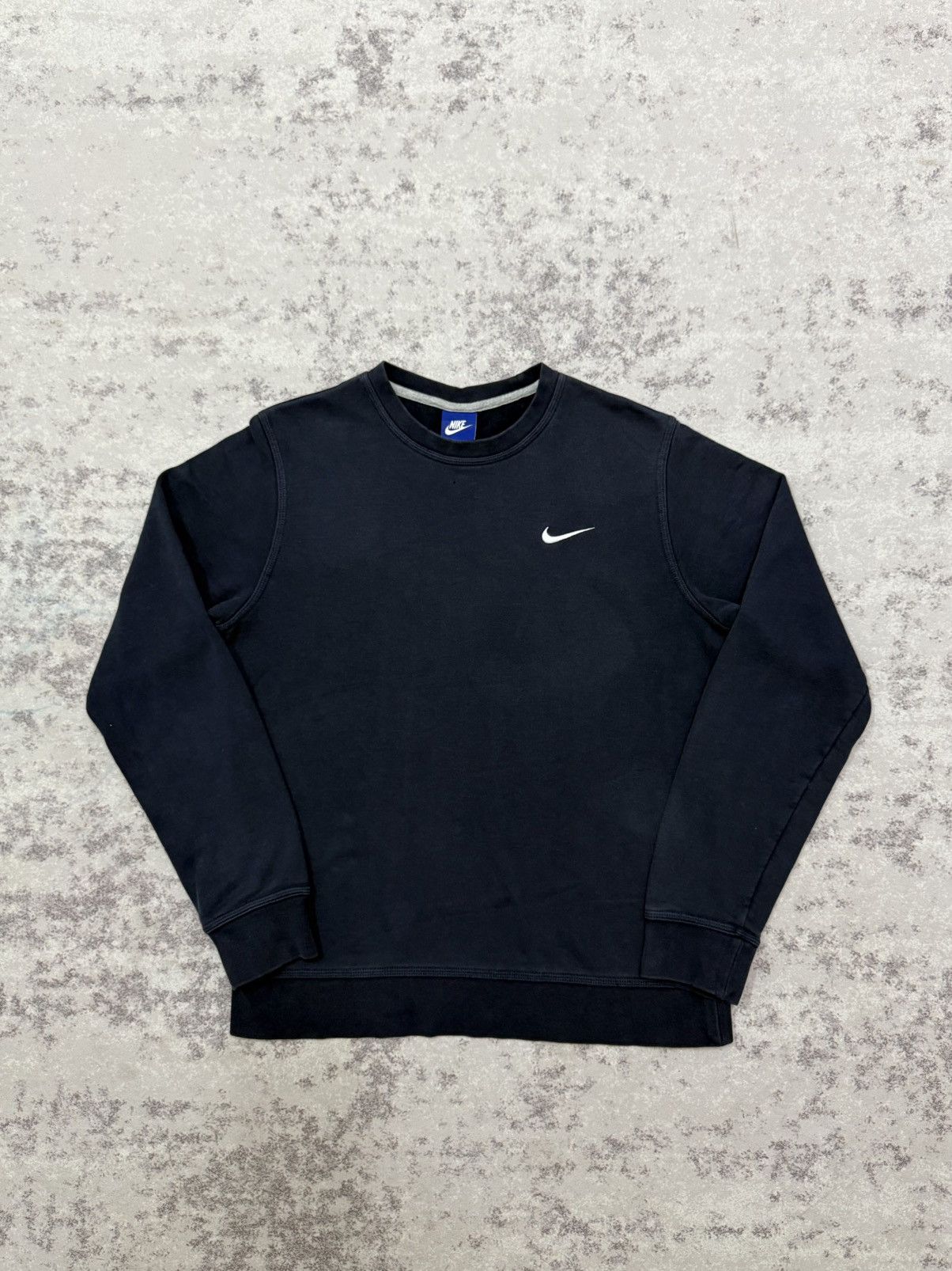 Nike Nike Swoosh Blue Tag Small Logo Sweatshirt Size US S / EU 44-46 / 1 - 3 Thumbnail