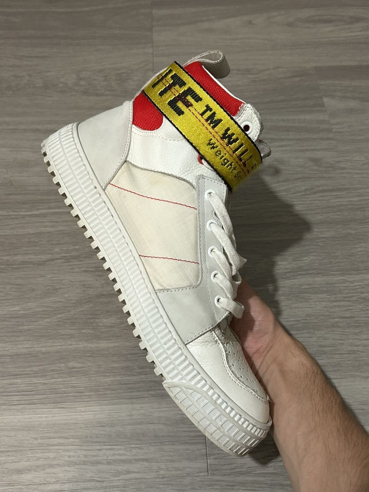 Off-White Virgil Abloh Off-White 3.0 High Arrows Sneaker Size 9 Size US 9 / EU 42 - 14 Thumbnail