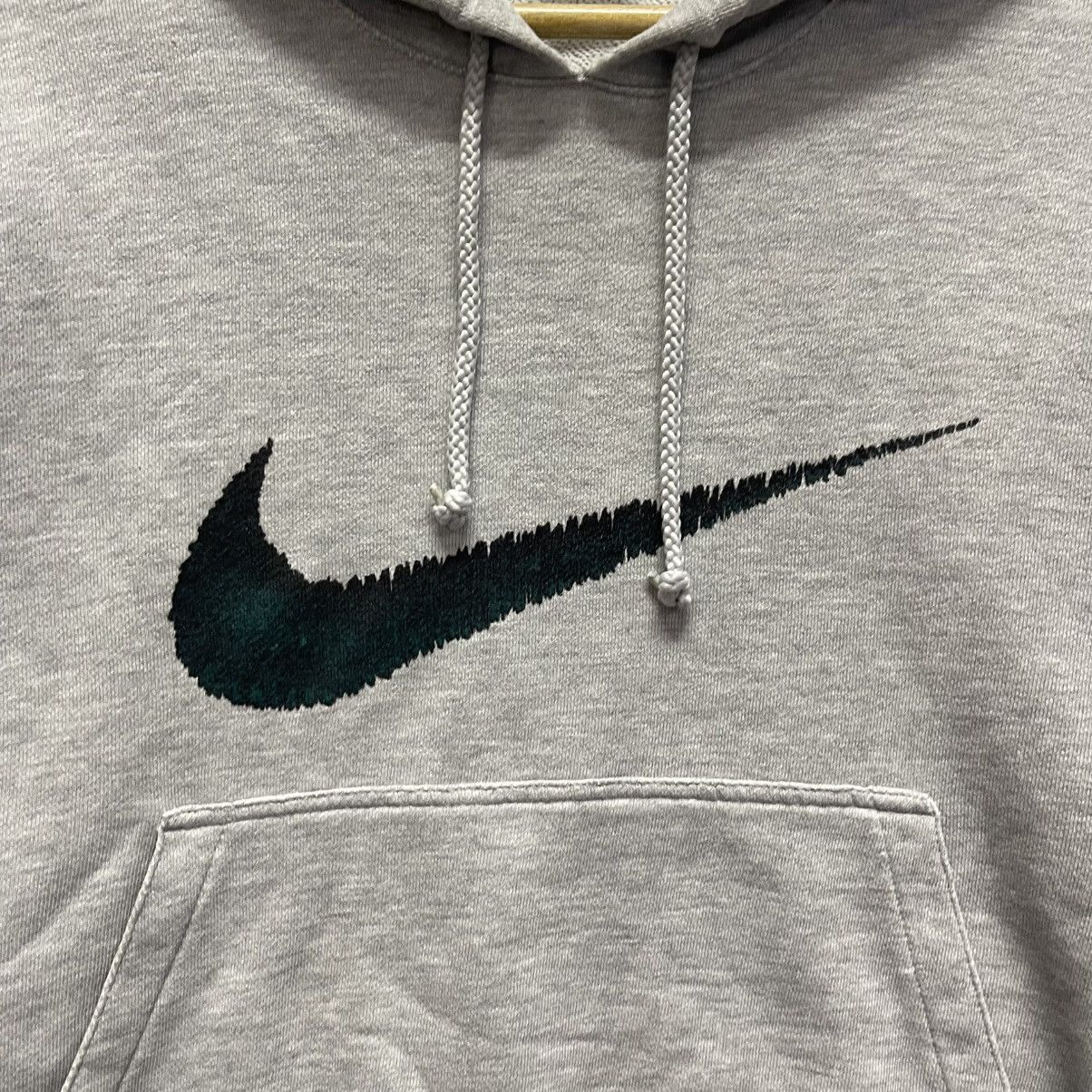 Nike Vintage Nike Swoosh Hoodie – Heather Gray – Made in Vietnam Size US M / EU 48-50 / 2 - 3 Thumbnail