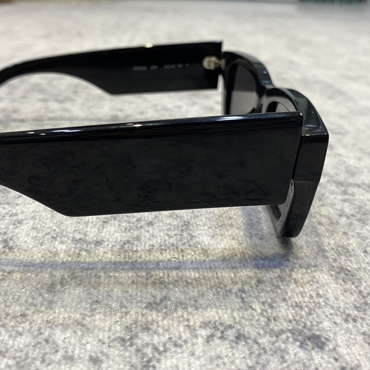 Palm Angels PALM ANGELS PERI002C99PLA001 1007 Sunglasses BLACK Size ONE SIZE - 4 Thumbnail