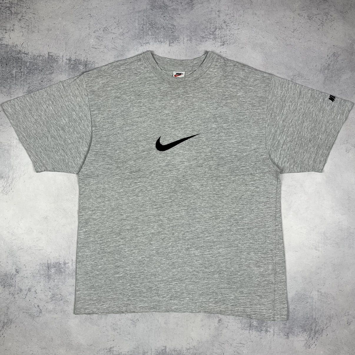Nike Vintage Nike big swoosh rare tee 90’s Size US L / EU 52-54 / 3 - 2 Thumbnail