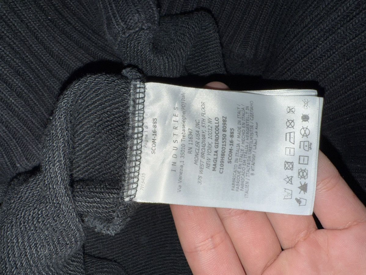 Moncler × Off-White Off White x Moncler sweater Size US M / EU 48-50 / 2 - 4 Thumbnail